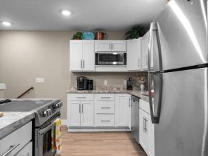 TC Parkside G: Spacious 2BR Condo