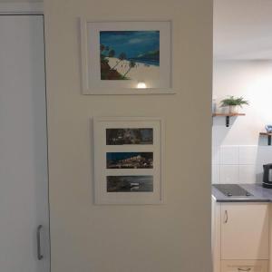 Charming 1 bedroom Apt - Close to Town & Beach