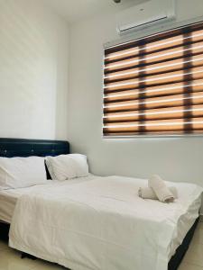 3BR Nice & Cozy Condo Near Bangi Wonderland w Pool