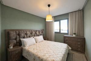 PoolYear round & Gym h3