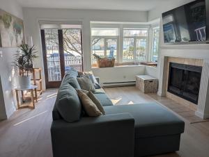 A Peaceful Uptown Retreat - Easy Access Everywhere
