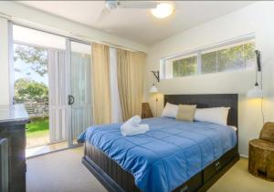 Drift South Swim Up Oasis - Unit 1