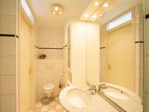 Callantsogervaart 3-8 home near Beach