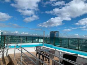 Flat Boa viagem 200 metros praia e shopping