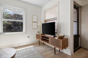 The Nest Condo 12-Renovated Bathroom in 2025!