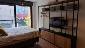 Perla - Comodo y luminoso monoambiente frente a Shopping