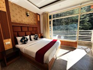 Decent Stays Rooms and Apartments