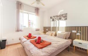 Gorgeous Apartment In Torrevieja