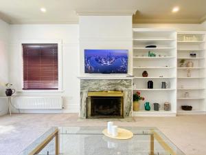 Auckland City Oasis with Pool