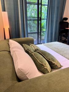 Brand New Tropical Villa - 3BR - Private - Sleep 6