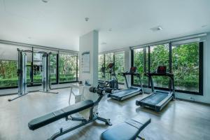 Studio Apartment by the Sea E413