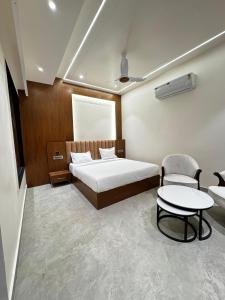 Hotel M Stayz Sirsa
