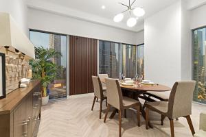 FIRST CLASS 1BR Direct Gate Avenue Access