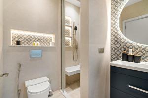 FIRST CLASS 1BR Direct Gate Avenue Access