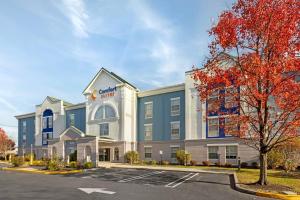 Comfort Suites East Brunswick - South River