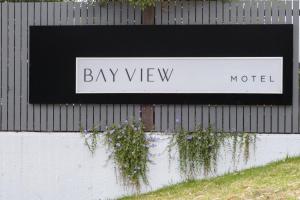 Bay View - The Trio