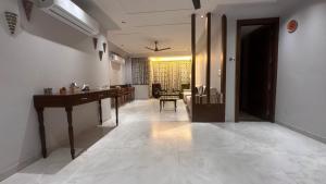 Signature Suites- near Taj Mahal