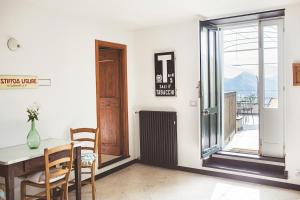 Relax & nature - Terrace overlooking the valley to the sea