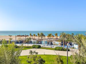 FIRST CLASS 1BR Beachfront Bliss Escape