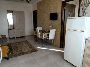 Apartment on Lermontova 94