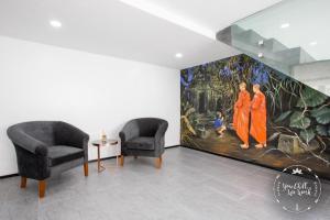 V297 Hillside Sea View Villa with Infinity Pool