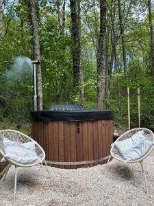 Chalet et étang, exclusivement privée