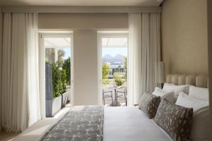 Santorini Heart Hotel & Spa