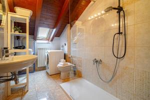 Bright apartment 50m from Rho Station