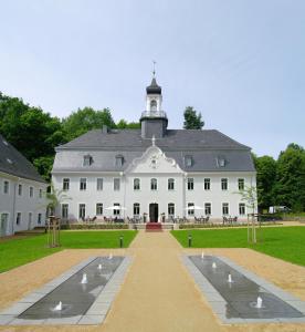 4 stern hotel Hotel Schloss Rabenstein Chemnitz Deutschland