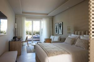 Santorini Heart Hotel & Spa