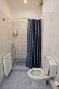 Marousi Central Retreat Next to train