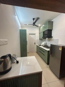 Tropical Stays - TG Homes