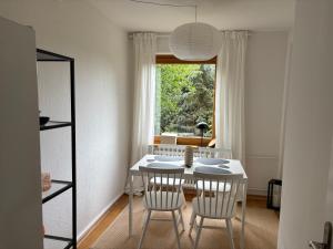 Strandnahe Gartenwohnung an der Kieler Förde
