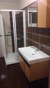 Modern city center apartment with private parking