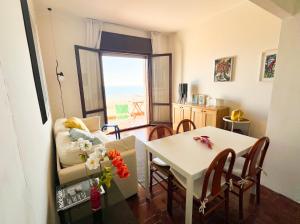 Fronte Mare, Piscina - RESIDENCE GRIFONE