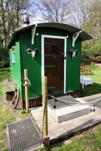 The West Highland Way Hotel and Campground Rooms and Pitches
