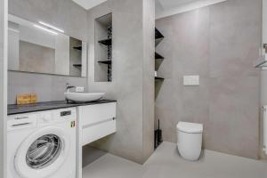 Prima Linea Lago, centro di Desenzano con Parcheggio