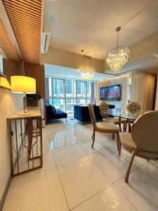 BGC Prime 3BR Gem + Washer Near Uptown Mall