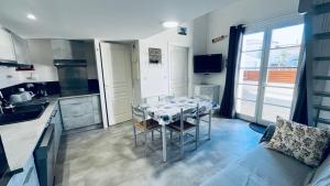 Les Vertmarines, maison refaite à neuf, piscine