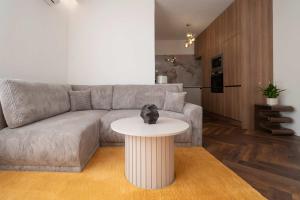 Amber Haven & Nordic Elegance