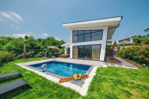 Papatya Villa with Heated Pool Daisy Central Location