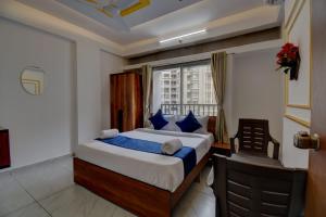 Hotel Shree Krishna Inn with Balcony Rooms