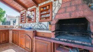 Apartment Biserka by Villas Guide