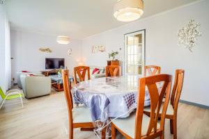 Belle maison avec jardin & espace dhiver