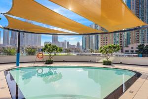 FIRST CLASS 2BR Steps to Burj & Dubai Mall