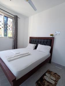 Greyline One Br with extra mattress O743 then 379 and 135