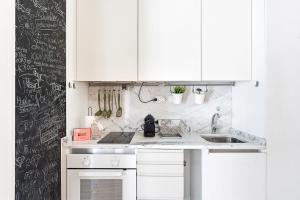 GuestReady - Central Porto retreat with balcony