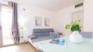 Ale Home- wifi & parking
