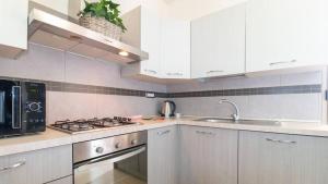 Ale Home- wifi & parking img6