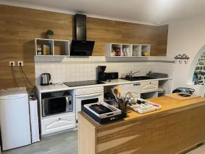 Maison avec Salle Cinéma, à pieds des commerces